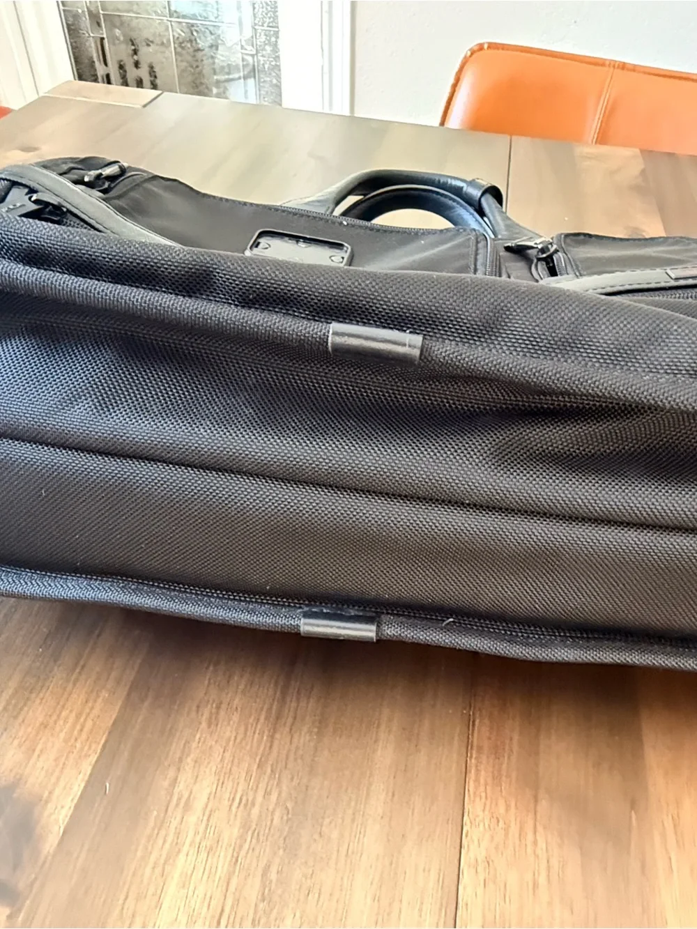 Tumi sleek black